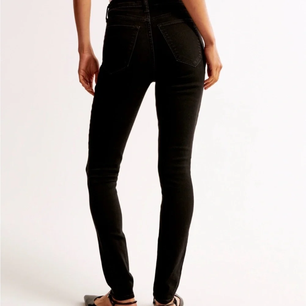 Abercrombie &  Fitch, Super Skinny Ankle High Rise Black‎ Jeans, Size 8/29, NWOT